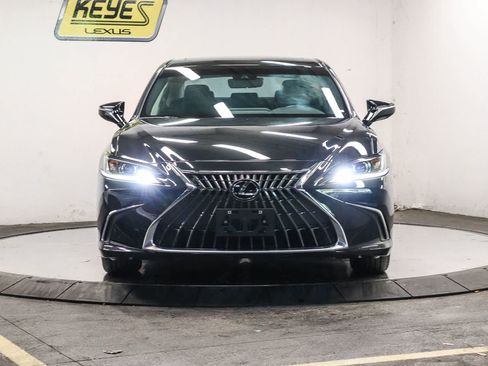 Used 2025 Lexus ES 350 w/ Accessory Package (Z1) FWD image 6