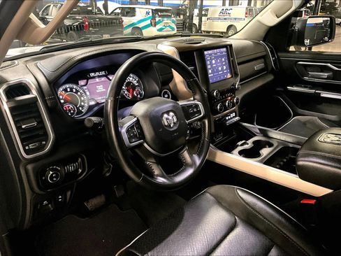 Used 2022 RAM 1500 Laramie image 8