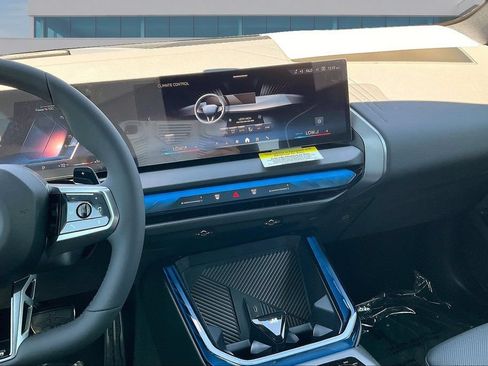 New 2026 BMW X3 xDrive30i w/ Premium Package AWD/4WD image 9