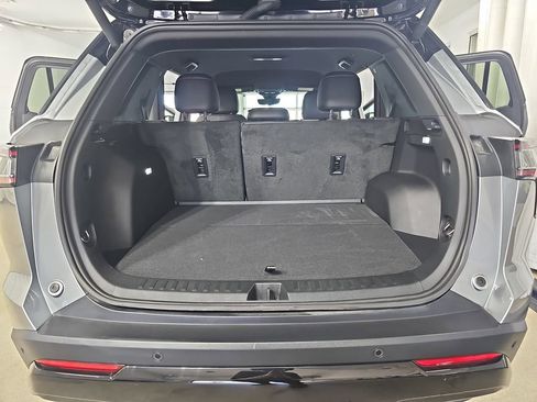 Certified 2025 Chevrolet Equinox RS w/ Safety and Technology Package FWD image 15