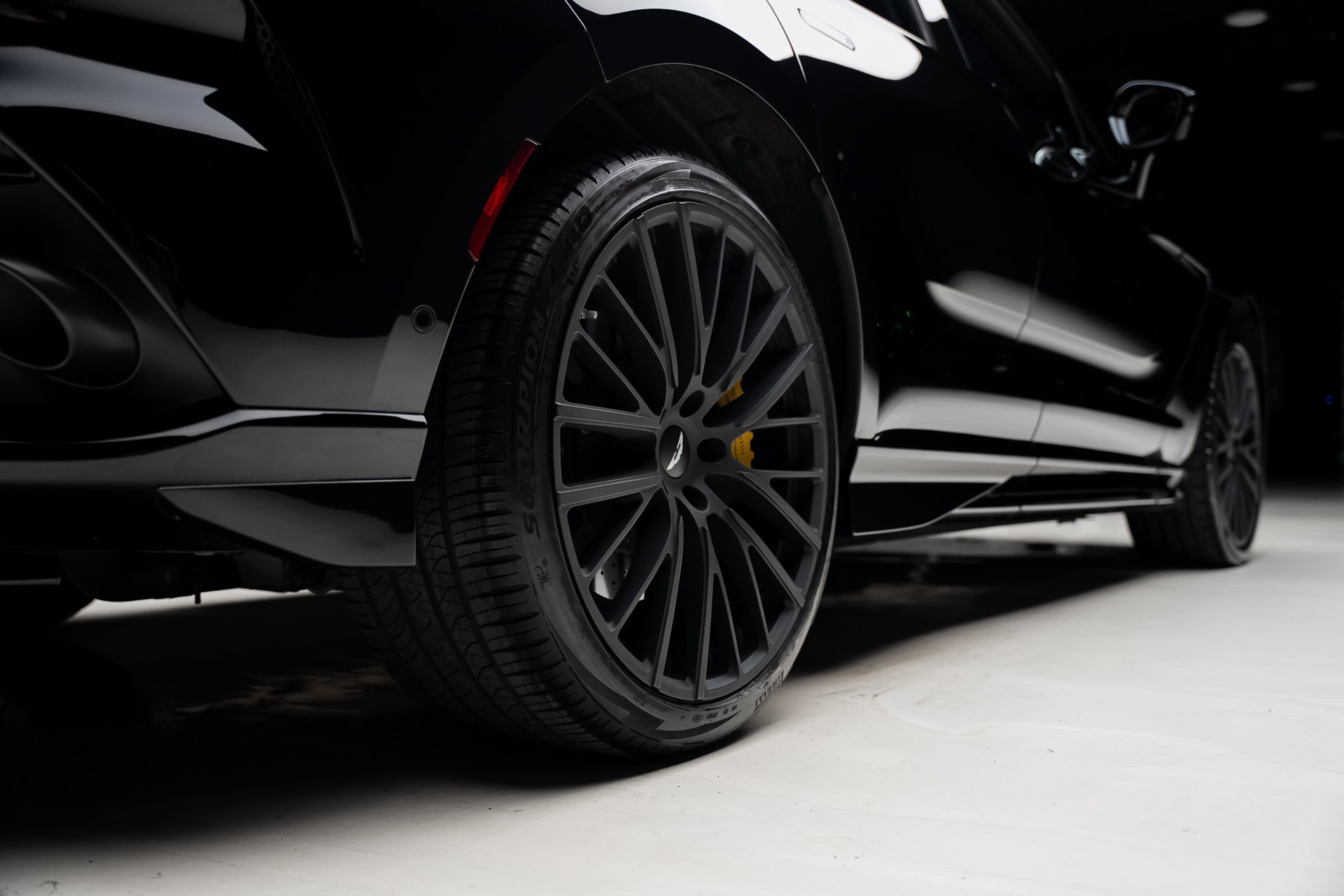 Used 2024 Aston Martin DBX 707 AWD/4WD image 82