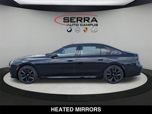 New 2026 BMW i7 xDrive60 image 6