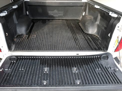 Used 2018 Toyota Tundra SR5 w/ SR5 Upgrade Package image 57