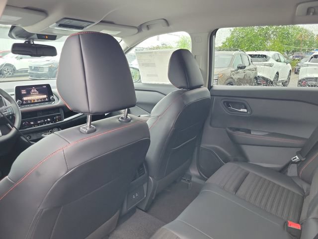 New 2026 Nissan Rogue SV w/ Rock Creek Premium Package AWD/4WD image 24