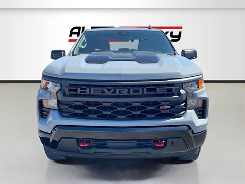 Used 2024 Chevrolet Silverado 1500 Custom Trail Boss image 2