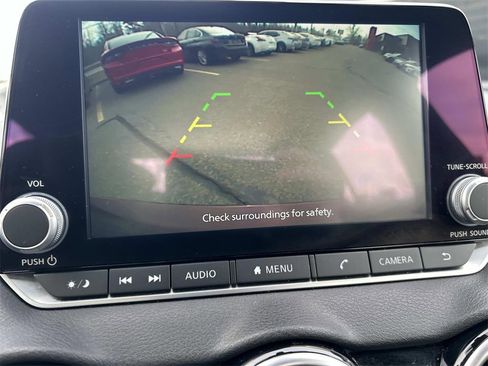 Used 2024 Nissan Sentra SV image 26