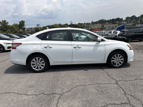 Used 2015 Nissan Sentra SV FWD image 7