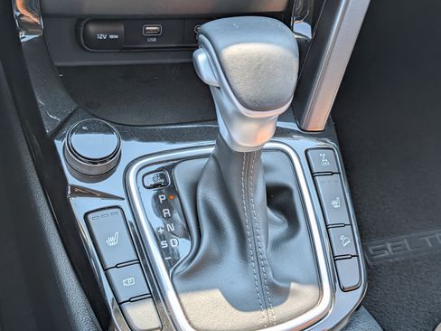 Certified 2024 Kia Seltos S AWD/4WD image 24