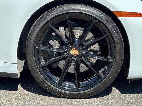 Certified 2022 Porsche 911 Carrera image 41