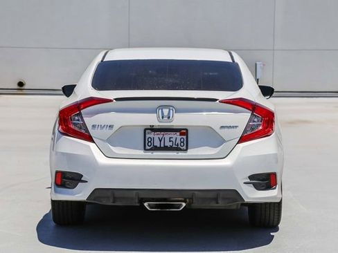 Used 2019 Honda Civic Sport image 7