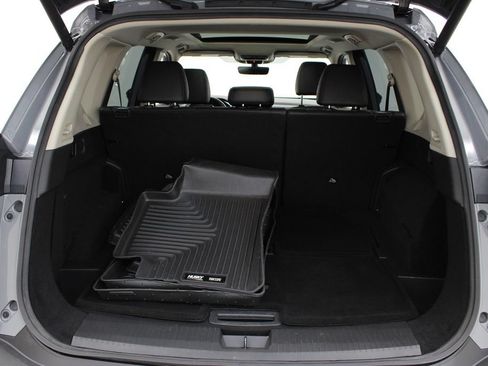 Used 2023 Nissan Rogue Platinum w/ Platinum Premium Package FWD image 32