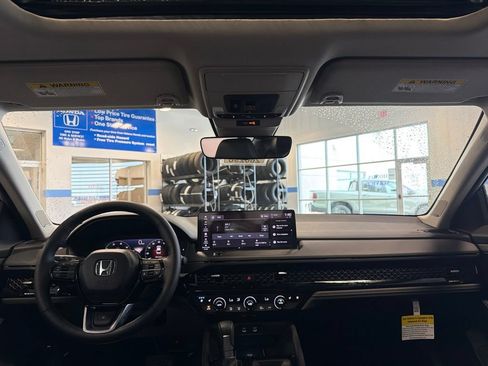 New 2026 Honda Accord Touring image 9