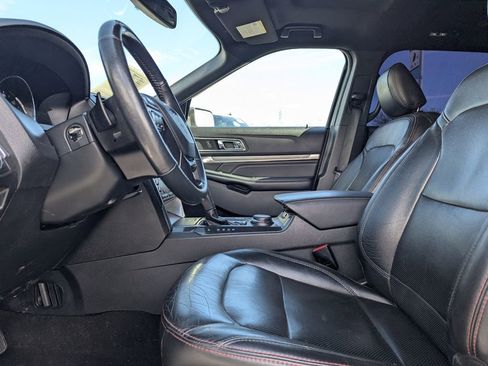 Used 2019 Ford Explorer Sport AWD/4WD image 26