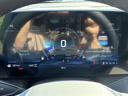 New 2027 Chevrolet Equinox LT w/ Convenience Package II AWD/4WD image 12