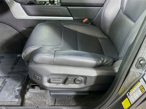 Certified 2024 Toyota Sequoia Platinum image 24