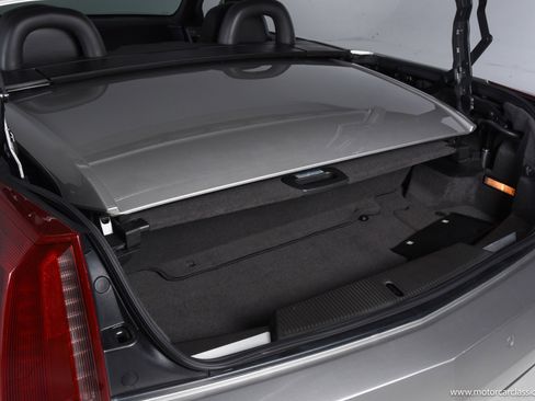 Used 2006 Cadillac XLR image 37