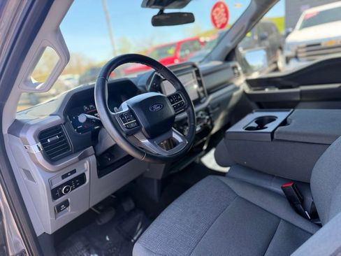 Used 2025 Ford F150 XLT w/ Equipment Group 301A Standard AWD/4WD image 17