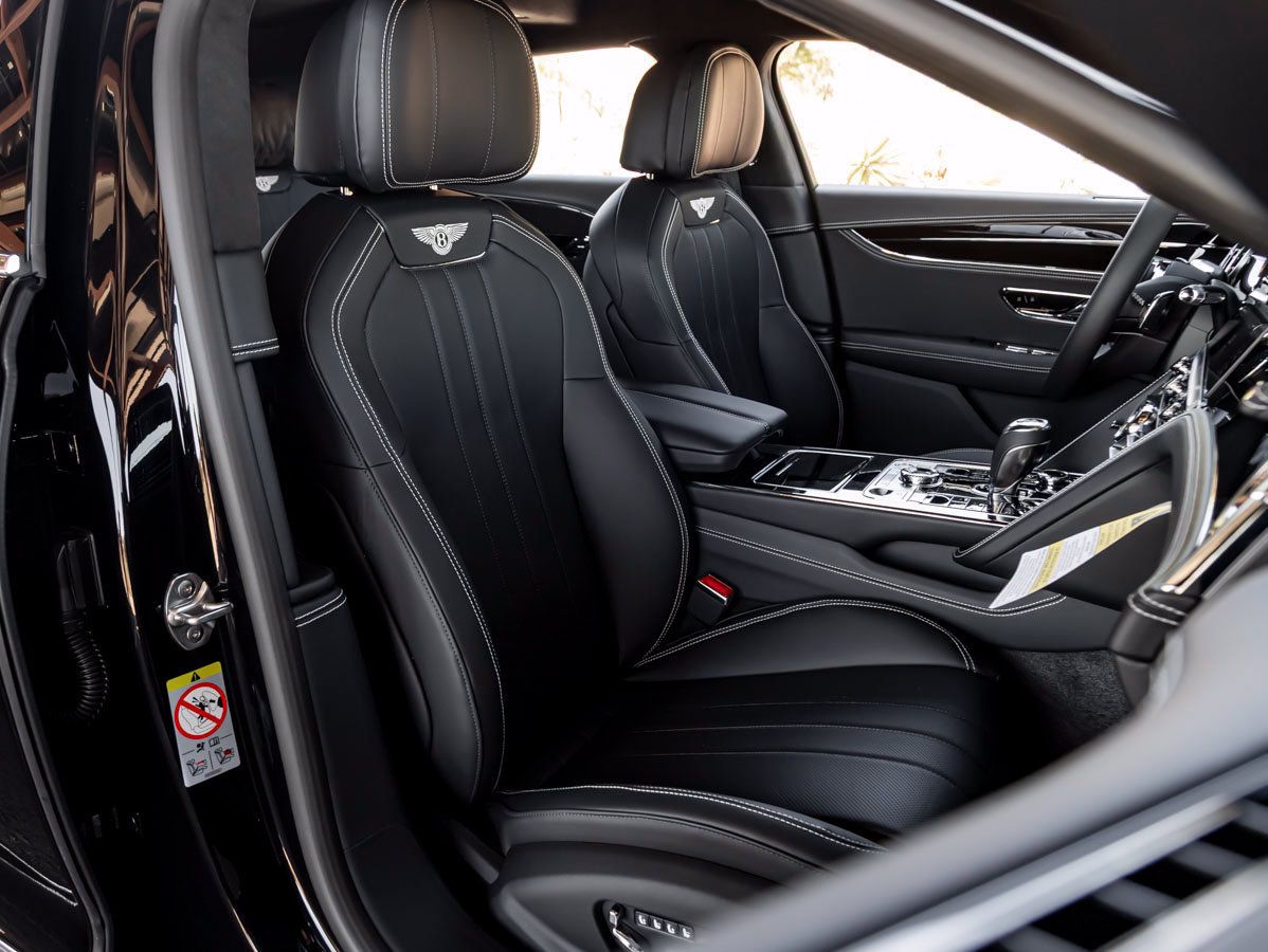 Used 2026 Bentley Flying Spur V8 AWD/4WD image 29