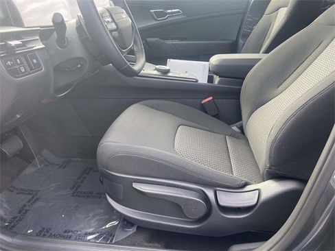 New 2026 Kia Sportage LX image 10