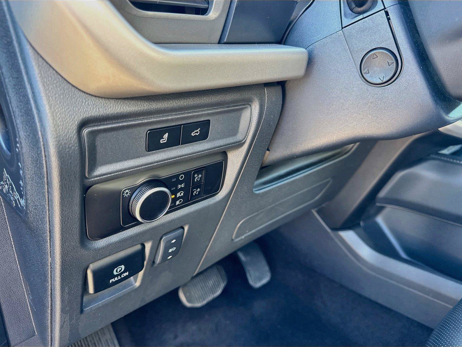 Used 2023 Ford Expedition XLT AWD/4WD image 14