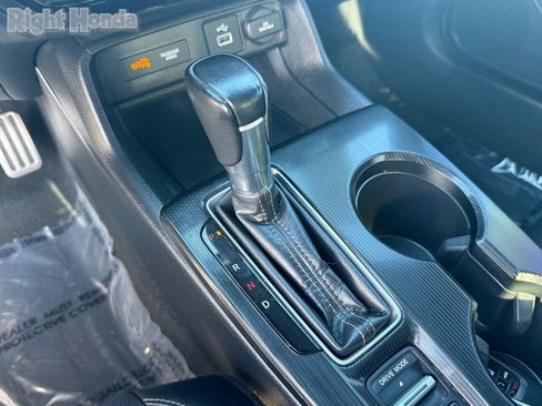 Used 2023 Honda Civic Sport image 24