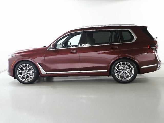 Used 2027 BMW X7 xDrive40i AWD/4WD image 42