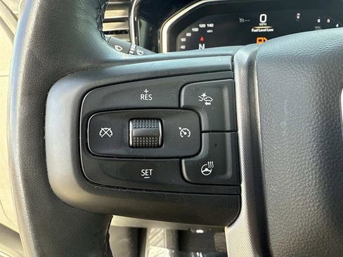 Used 2025 GMC Sierra 2500 SLT image 23