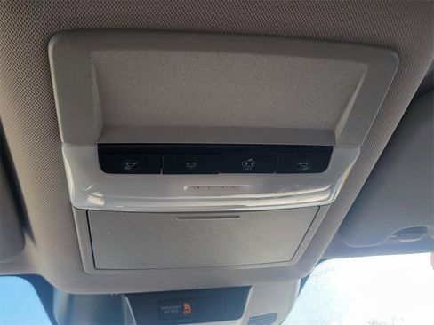 Certified 2024 Nissan Rogue S image 33