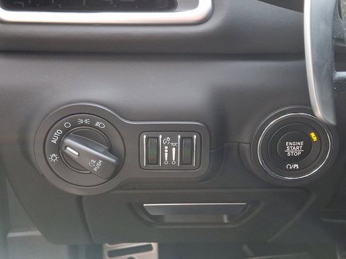 Used 2021 Maserati Ghibli Trofeo image 26