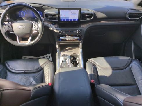 Used 2020 Ford Explorer Platinum image 14