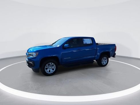 Used 2022 Chevrolet Colorado LT w/ Luxury Package RWD image 4