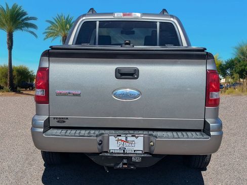 Used 2008 Ford Explorer Sport Trac Limited image 4