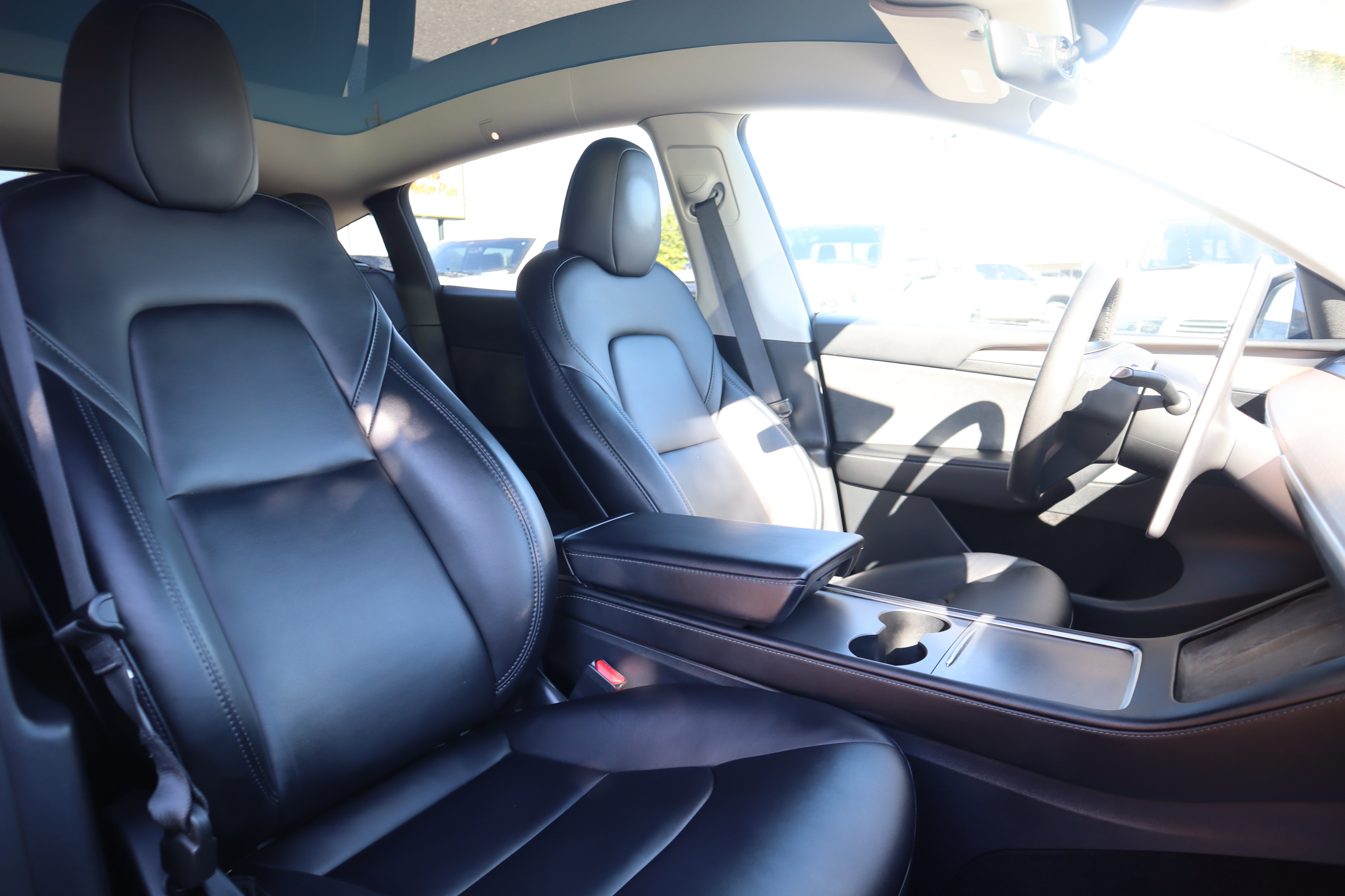 Used 2023 Tesla Model Y Long Range AWD/4WD image 26