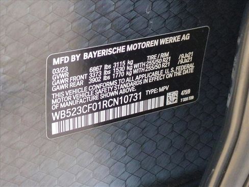 Used 2024 BMW iX xDrive50 w/ Premium Package AWD/4WD image 26