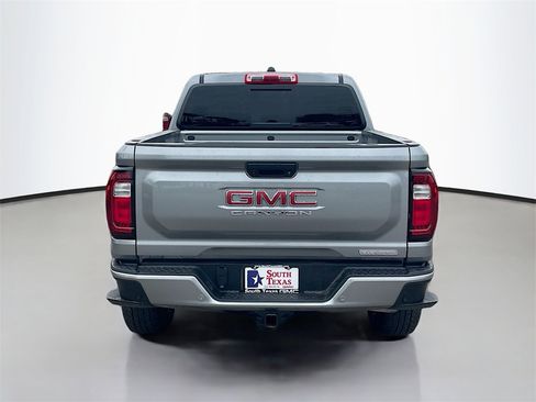 Used 2024 GMC Canyon Elevation w/ Convenience Package image 6