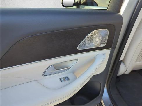 Used 2020 Mercedes-Benz GLE 350 4MATIC image 26