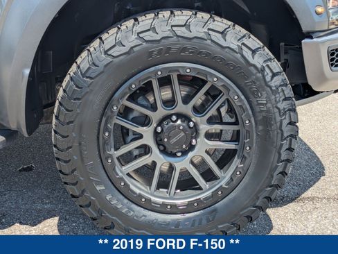 Used 2019 Ford F150 Raptor w/ Equipment Group 802A Luxury AWD/4WD image 12