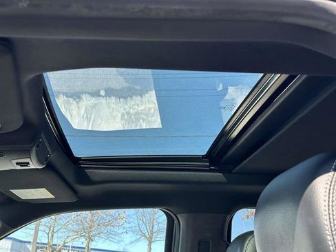 Used 2015 Ford F150 Lariat w/ Equipment Group 502A Luxury image 14