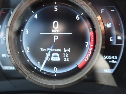 Used 2015 Lexus IS 250 w/ F-Sport Package RWD image 19