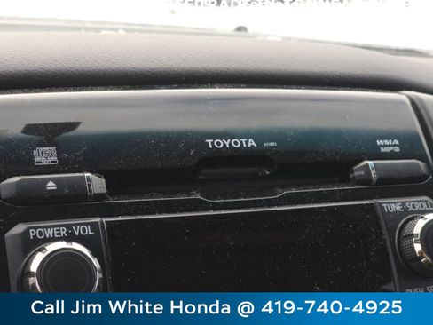 Used 2012 Toyota Tacoma PreRunner image 17