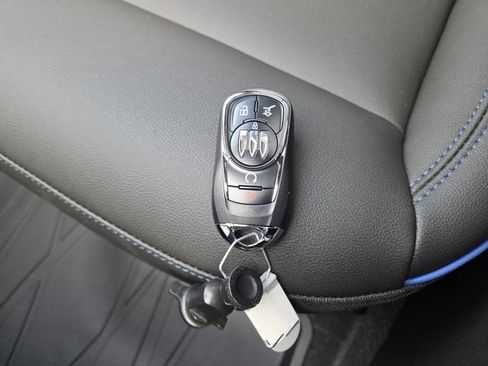 New 2026 Buick Envista Sport Touring w/ Convenience I Package FWD image 37