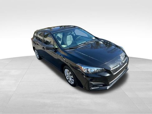 Used 2017 Subaru Impreza 2.0i image 7