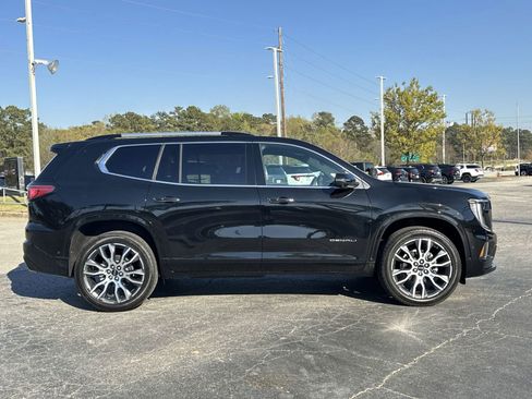 Used 2026 GMC Acadia Denali Ultimate w/ LPO, All-Weather Package image 11