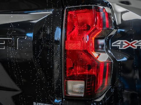 New 2026 Chevrolet Colorado W/T image 9