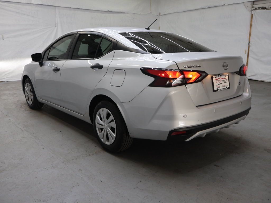 Used 2025 Nissan Versa S FWD image 5