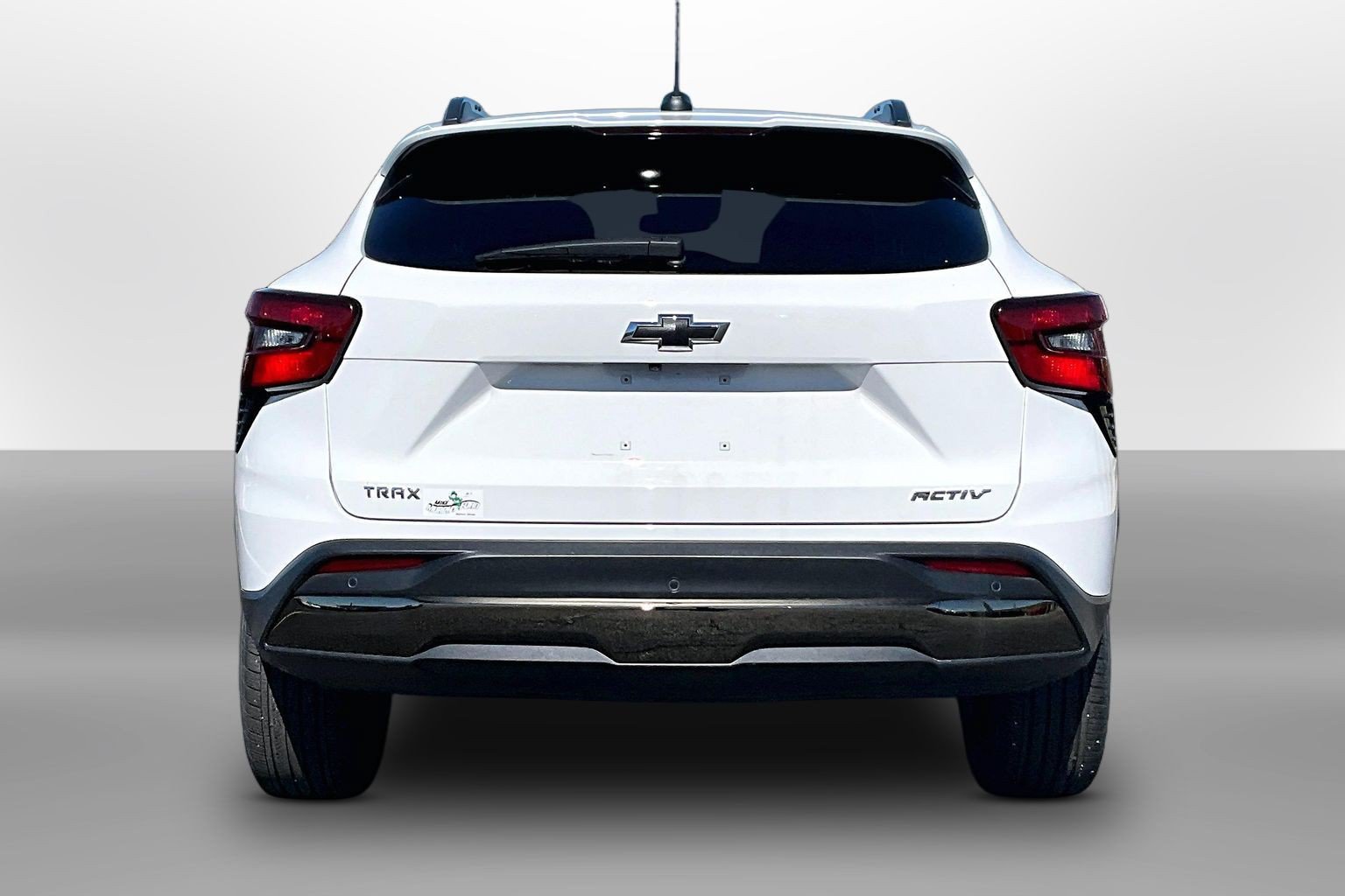 Used 2025 Chevrolet Trax ACTIV FWD image 4