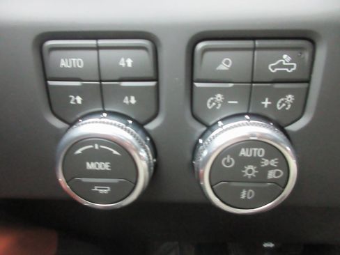 New 2026 GMC Sierra 2500 Denali Ultimate image 18