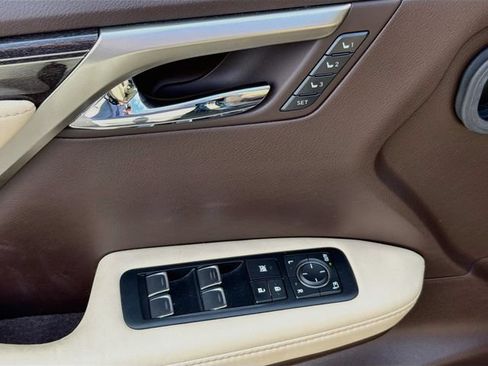 Used 2017 Lexus RX 450h AWD w/ Luxury Package image 19