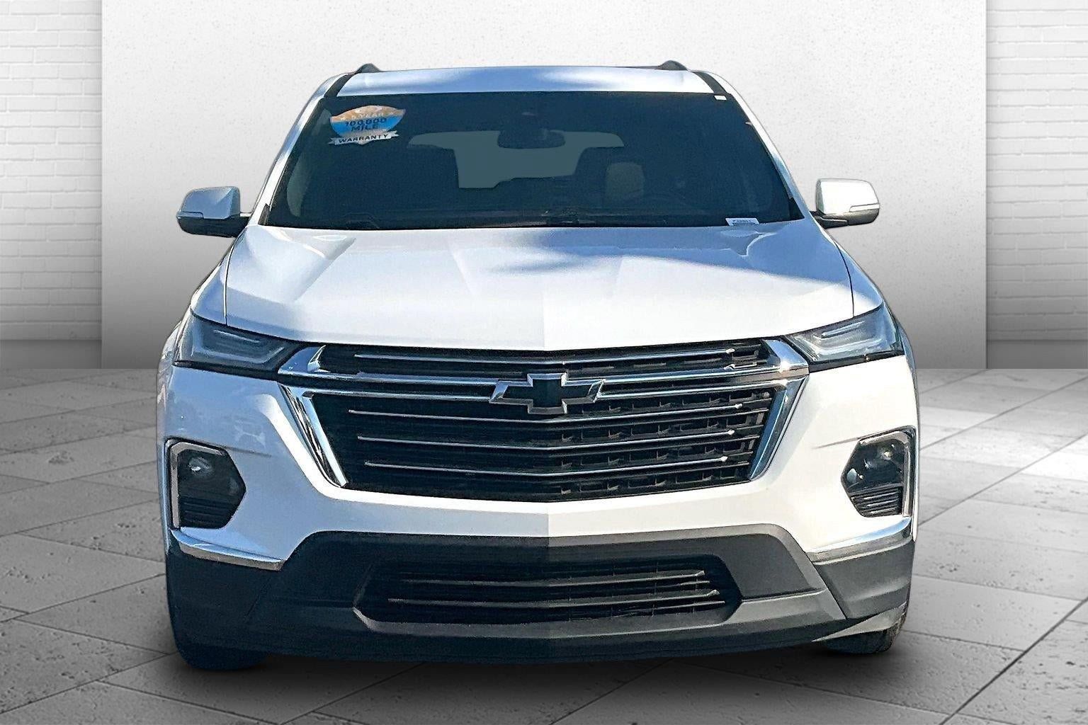 Used 2023 Chevrolet Traverse LT w/ LPO, Floor Liner Package AWD/4WD image 2