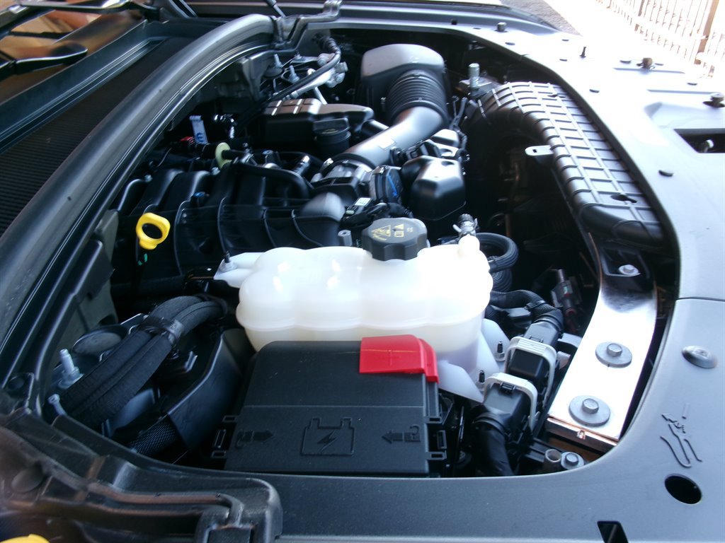 Used 2025 Jeep Grand Cherokee Altitude AWD/4WD image 40